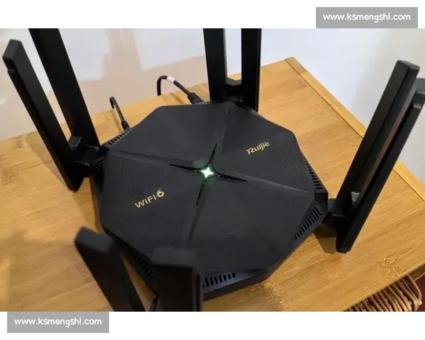 电竞路由器性能全面升级打造低延迟高速稳定的沉浸式游戏体验