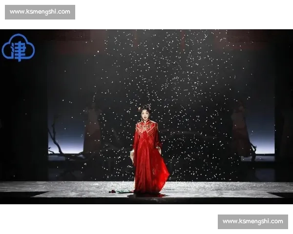 三朵金花翩若惊鸿：凤鸣凌霄演绎东方美学