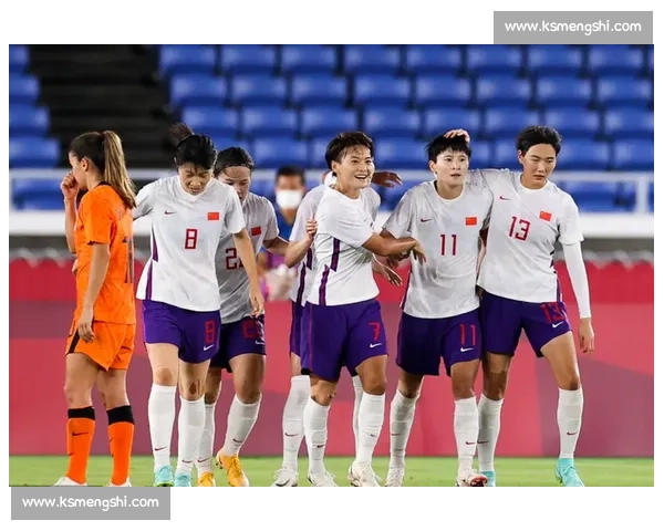 为看女足踢球,她辞职跨越万里,门票是唯一的敲门砖 为看女足踢球,她辞职跨越万里,门票是唯一的敲门砖