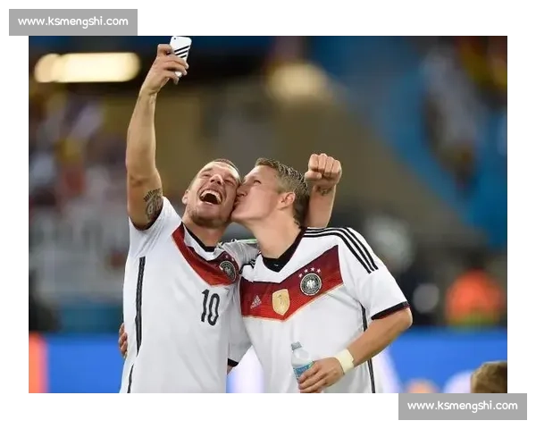 告别遗憾！里尔苦等多年，终捧起属于他们的奖杯！