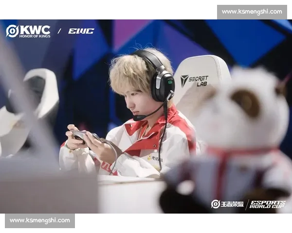 从草根到荣耀:他如何征服电竞世界的 从草根到荣耀:他如何征服电竞世界的